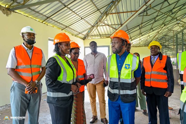 gluk-nairobi-hospital-delegation (7)
